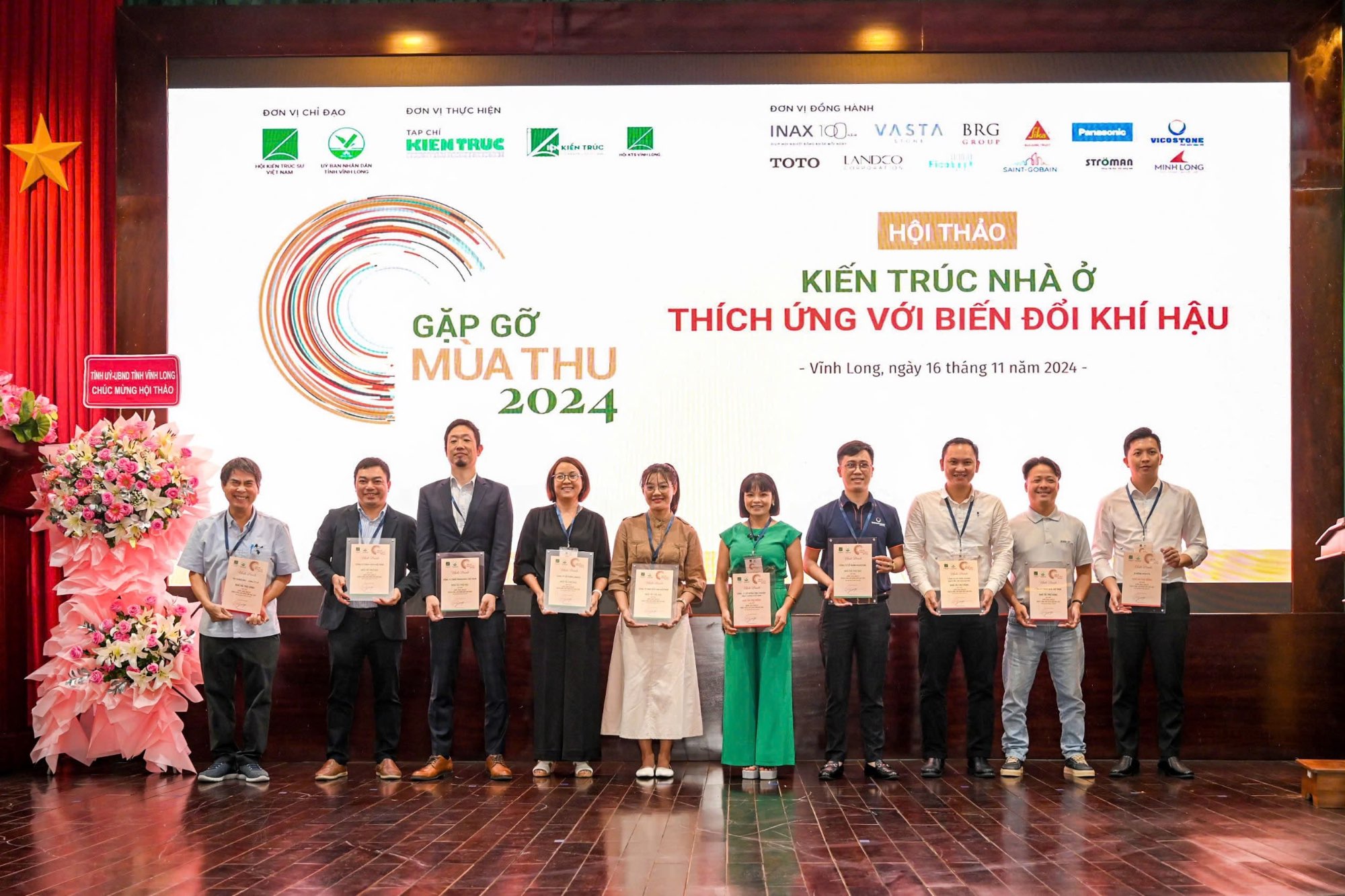 VIGLACERA THAM DỰ HỘI THẢO GẶP GỠ MÙA THU 2024 TẠI VĨNH LONG