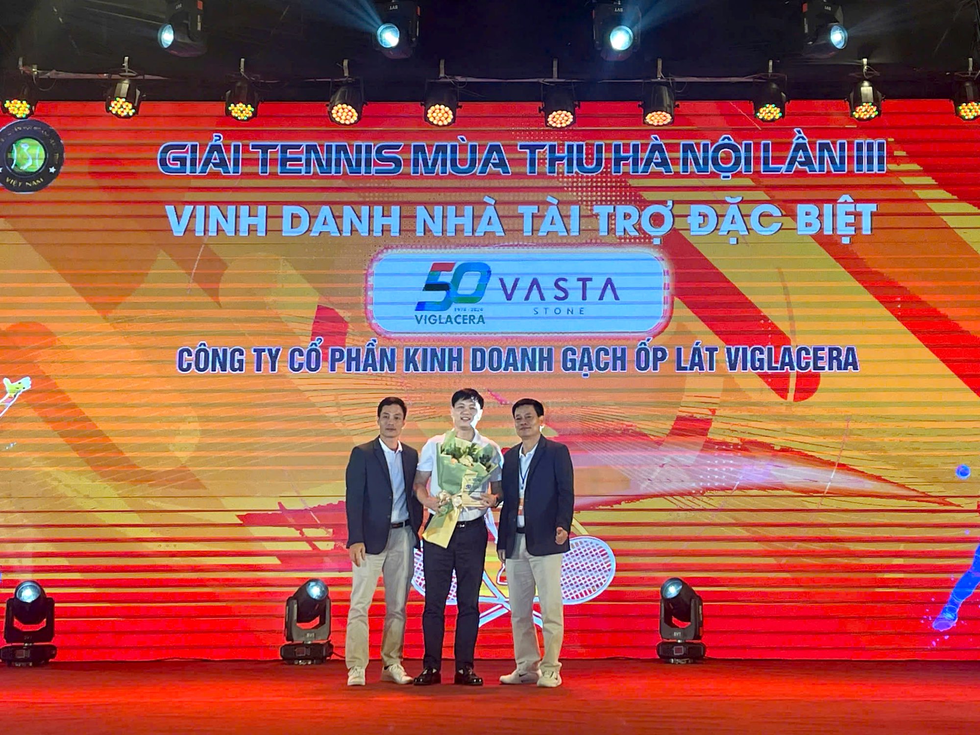 CÔNG TY CP KINH DOANH GẠCH ỐP LÁT VIGLACERA TỰ HÀO LÀ NHÀ TÀI TRỢ ĐẶC BIỆT CHO GIẢI TENNIS MÙA THU HÀ NỘI LẦN III