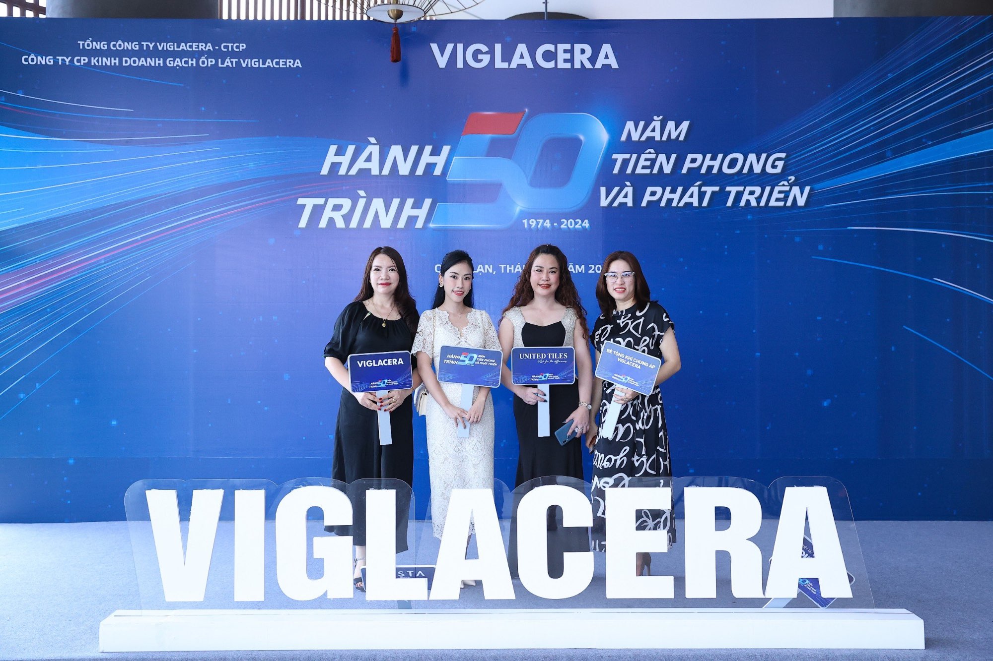 “VIGLACERA – HÀNH TRÌNH 50 NĂM TIÊN PHONG VÀ PHÁT TRIỂN” –  DẤU ẤN GẠCH ỐP LÁT VIGLACERA QUA CÁC THỜI KỲ