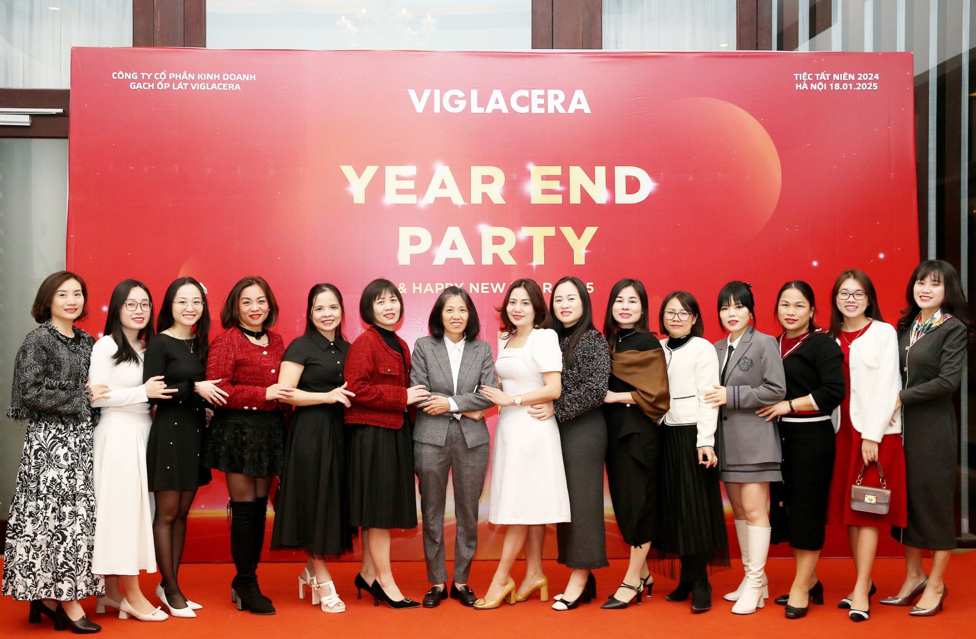 CÔNG TY CP KINH DOANH GẠCH ỐP LÁT VIGLACERA TỔ CHỨC YEAR END PARTY 2024 KHU VỰC MIỀN BẮC