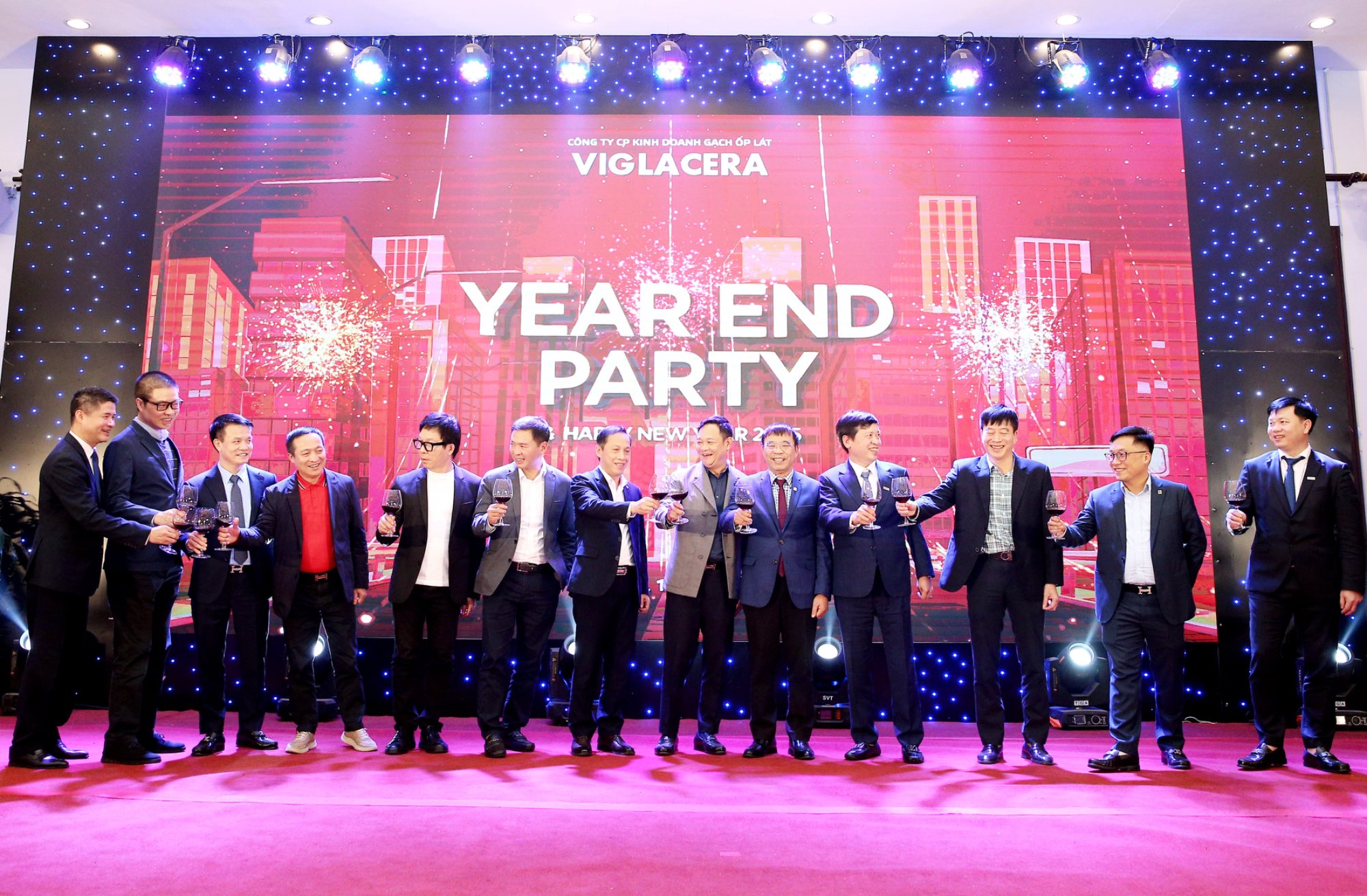 CÔNG TY CP KINH DOANH GẠCH ỐP LÁT VIGLACERA TỔ CHỨC YEAR END PARTY 2024 KHU VỰC MIỀN BẮC