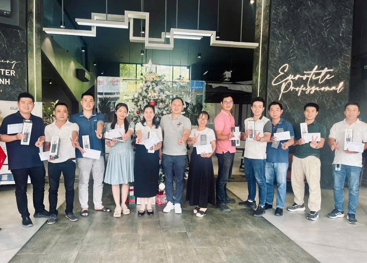 “TRAO GỬI TRI ÂN – GẮN KẾT YÊU THƯƠNG” TỪ CÔNG ĐOÀN CÔNG TY CP KINH DOANH GẠCH ỐP LÁT VIGLACERA