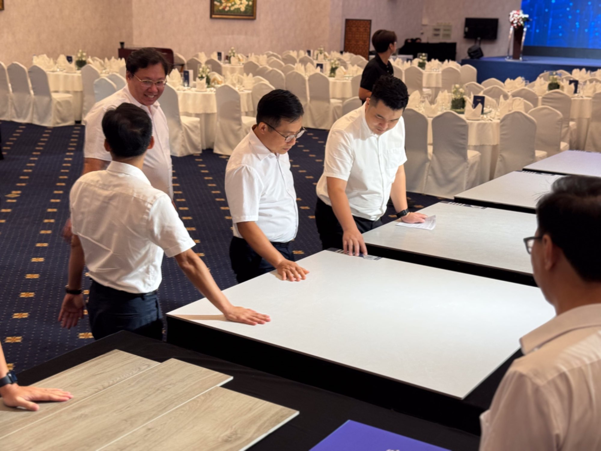 GẶP MẶT KHÁCH HÀNG 2025 - GẮN KẾT ĐỒNG HÀNH, ĐỘT PHÁ KINH DOANH