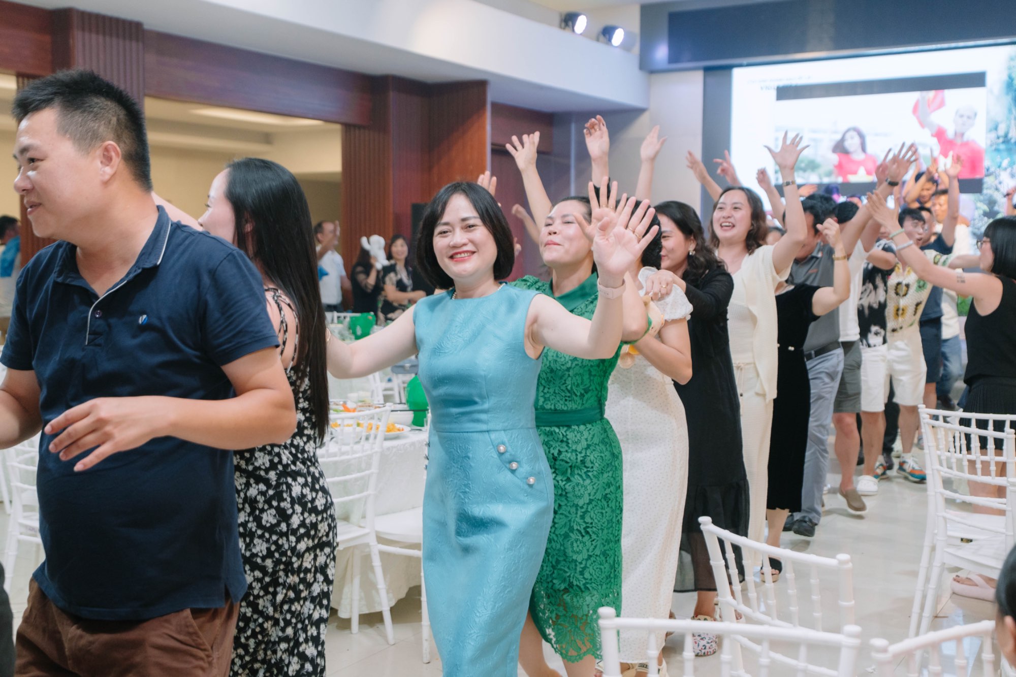 “MỘT HÀNH TRÌNH – NGÀN KỶ NIỆM – THÊM SỨC MẠNH – VỮNG BƯỚC ĐI”