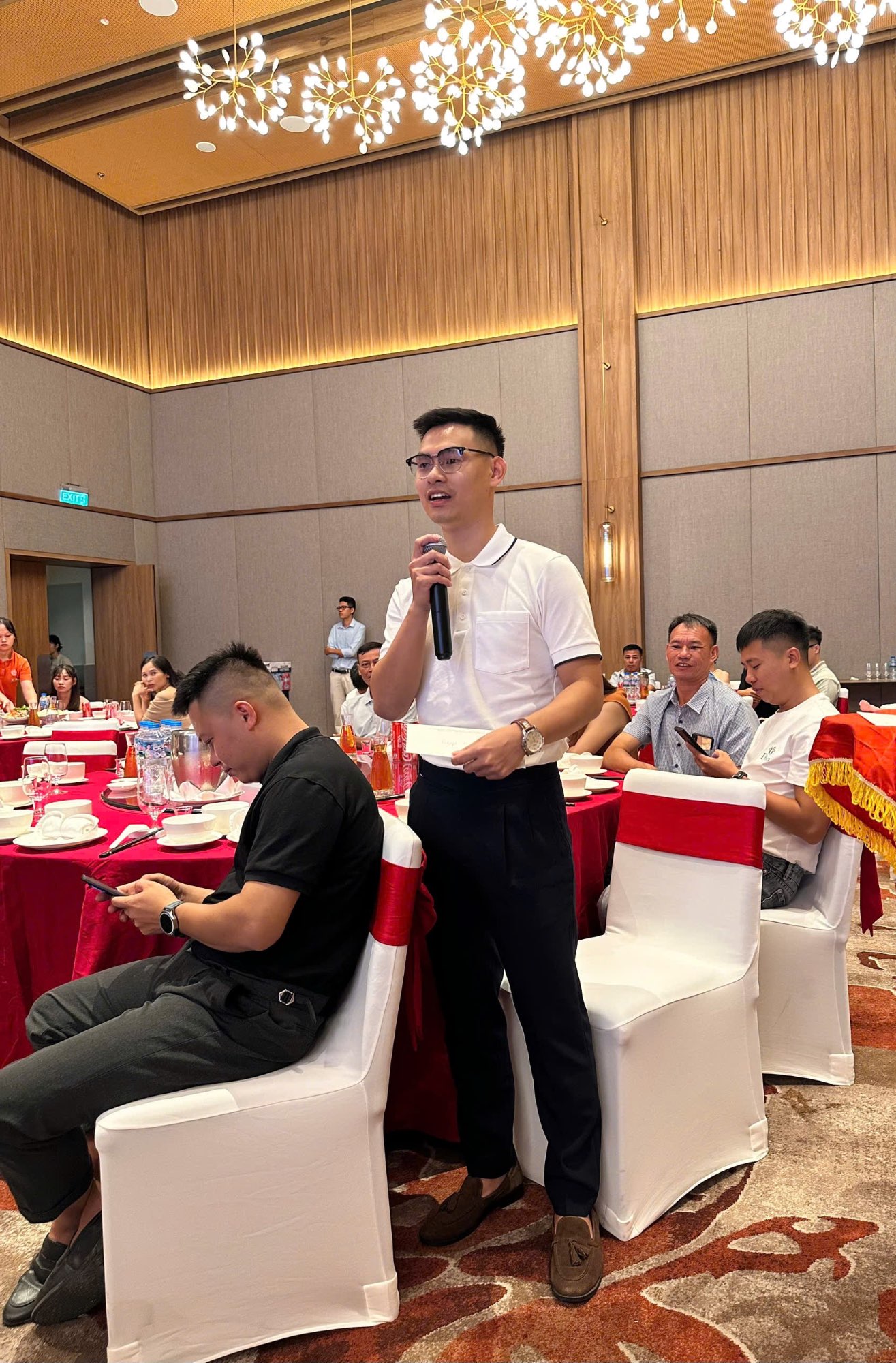 “BÁN GẠCH ĐẲNG CẤP – NGHỈ DƯỠNG ĐẬM CHẤT”: TỪ BIỂN XANH QUAN LẠN ĐẾN NHỮNG MỤC TIÊU MỚI