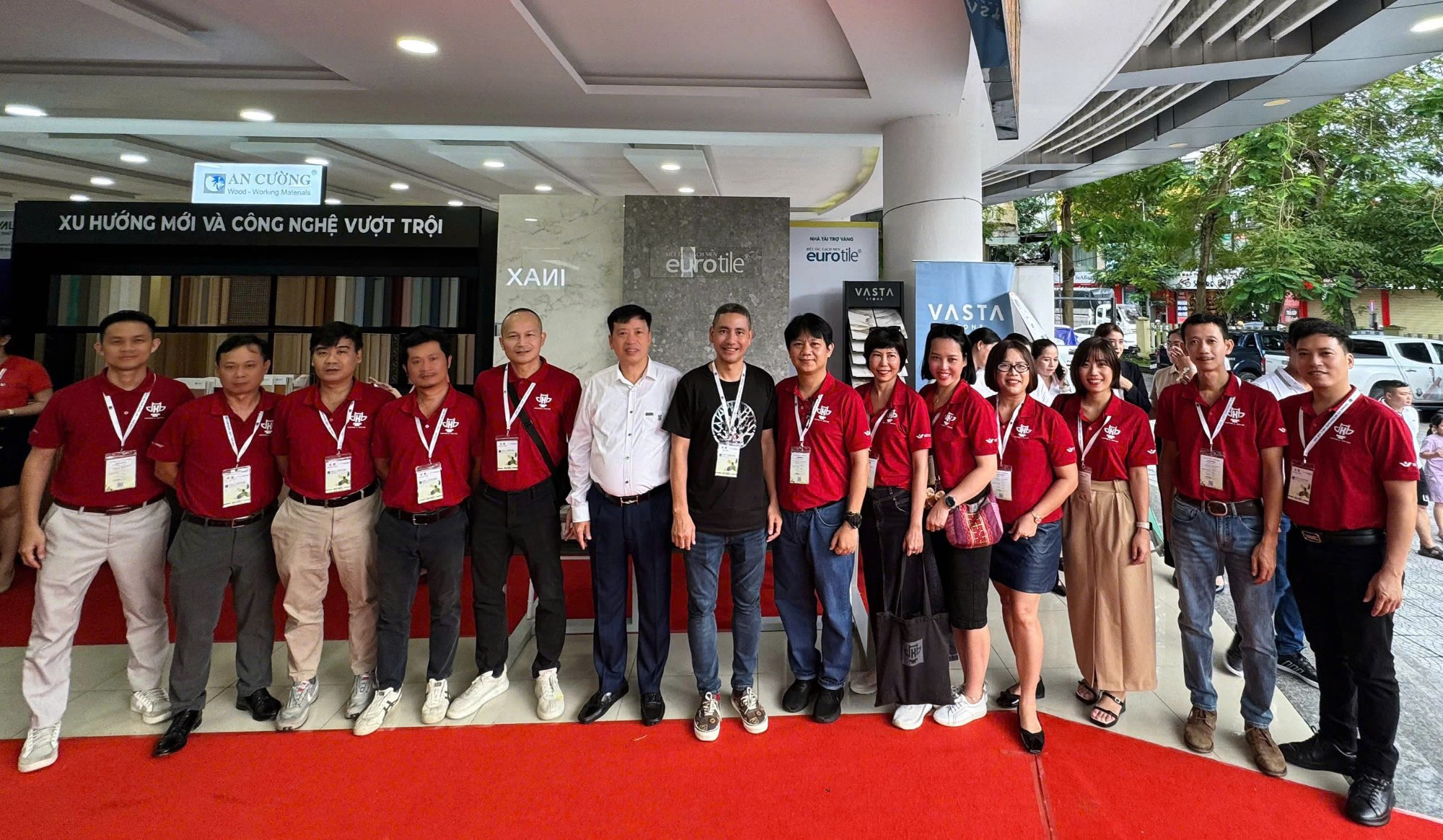 VIGLACERA ĐỒNG HÀNH CÙNG FESTIVAL KIẾN TRÚC SƯ TRẺ TOÀN QUỐC LẦN THỨ X – HUẾ 2025 VỚI CHỦ ĐỀ “HÀNH TRÌNH XANH”