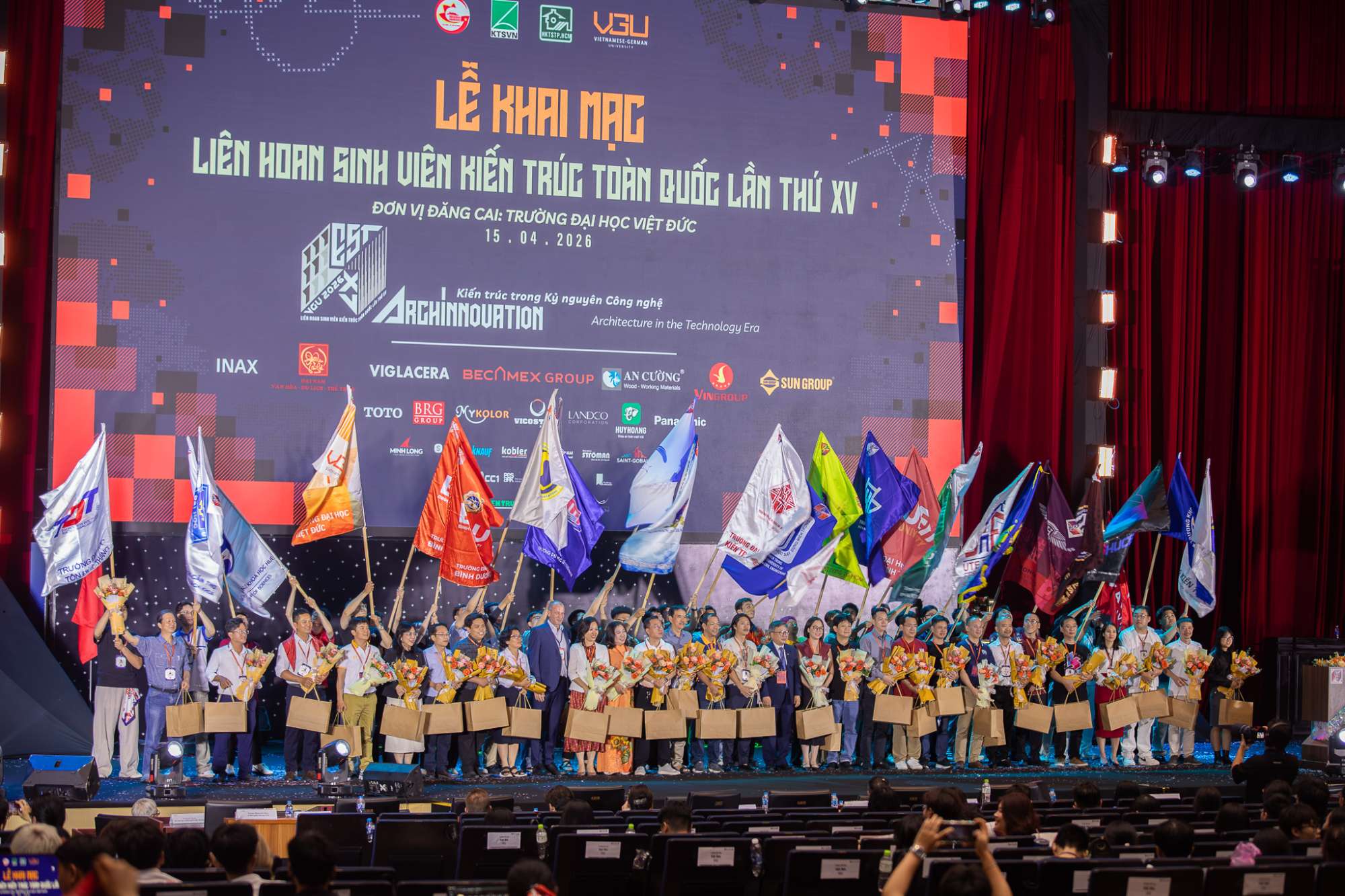 VIGLACERA ĐỒNG HÀNH CÙNG FESTIVAL SINH VIÊN KIẾN TRÚC TOÀN QUỐC XV