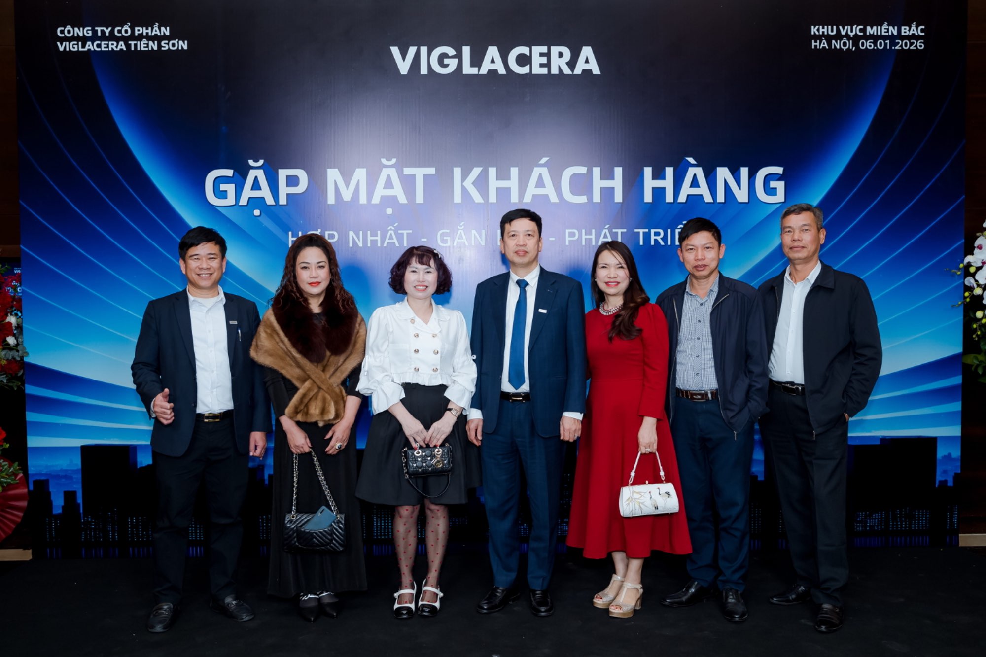 CÔNG TY CỔ PHẦN VIGLACERA TIÊN SƠN GẶP MẶT KHÁCH HÀNG 2026 TẠI MIỀN BẮC VỚI CHỦ ĐỀ “HỢP NHẤT – GẮN KẾT – PHÁT TRIỂN”