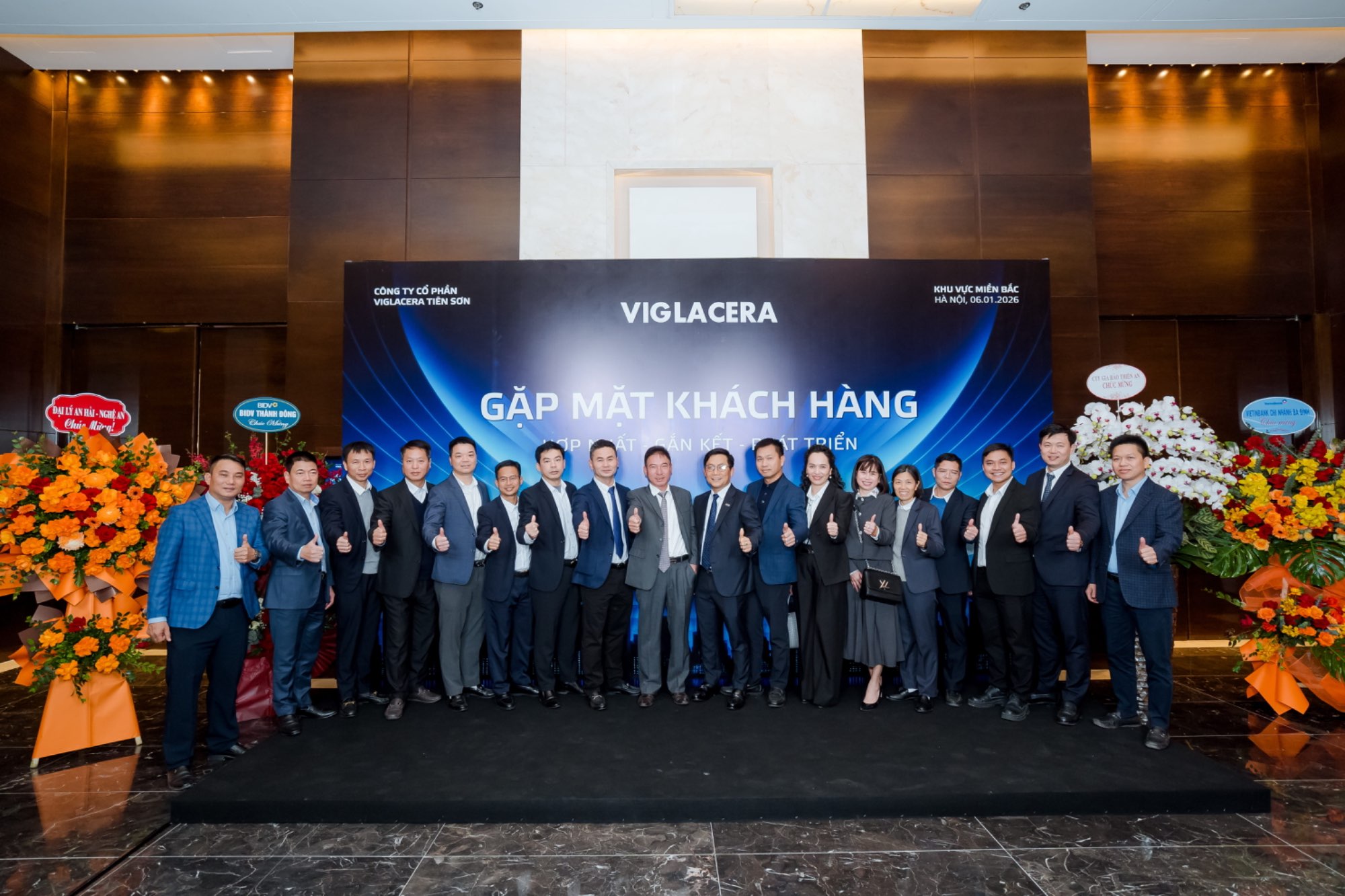 CÔNG TY CỔ PHẦN VIGLACERA TIÊN SƠN GẶP MẶT KHÁCH HÀNG 2026 TẠI MIỀN BẮC VỚI CHỦ ĐỀ “HỢP NHẤT – GẮN KẾT – PHÁT TRIỂN”