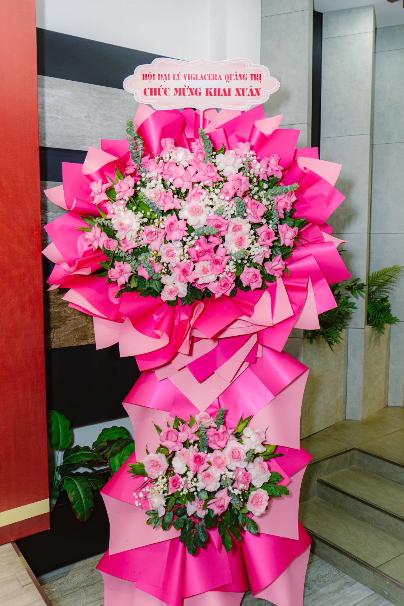 VIGLACERA TIÊN SƠN KHÉP LẠI CHUỖI SỰ KIỆN KHAI XUÂN PHÁT TRIỂN VÀ THÀNH CÔNG