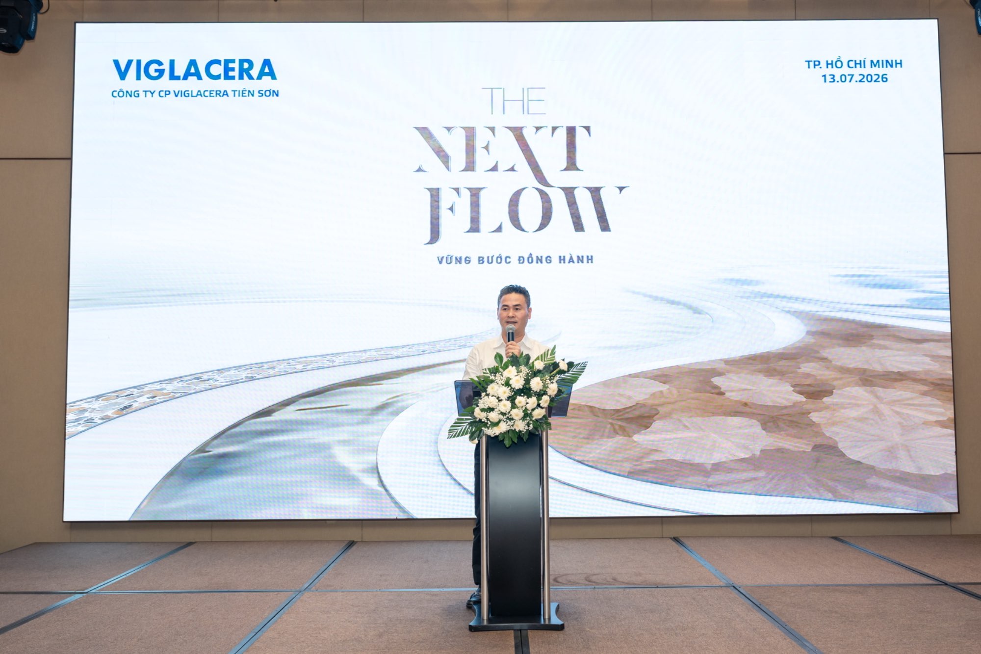 THE NEXT FLOW – VỮNG BƯỚC ĐỒNG HÀNH