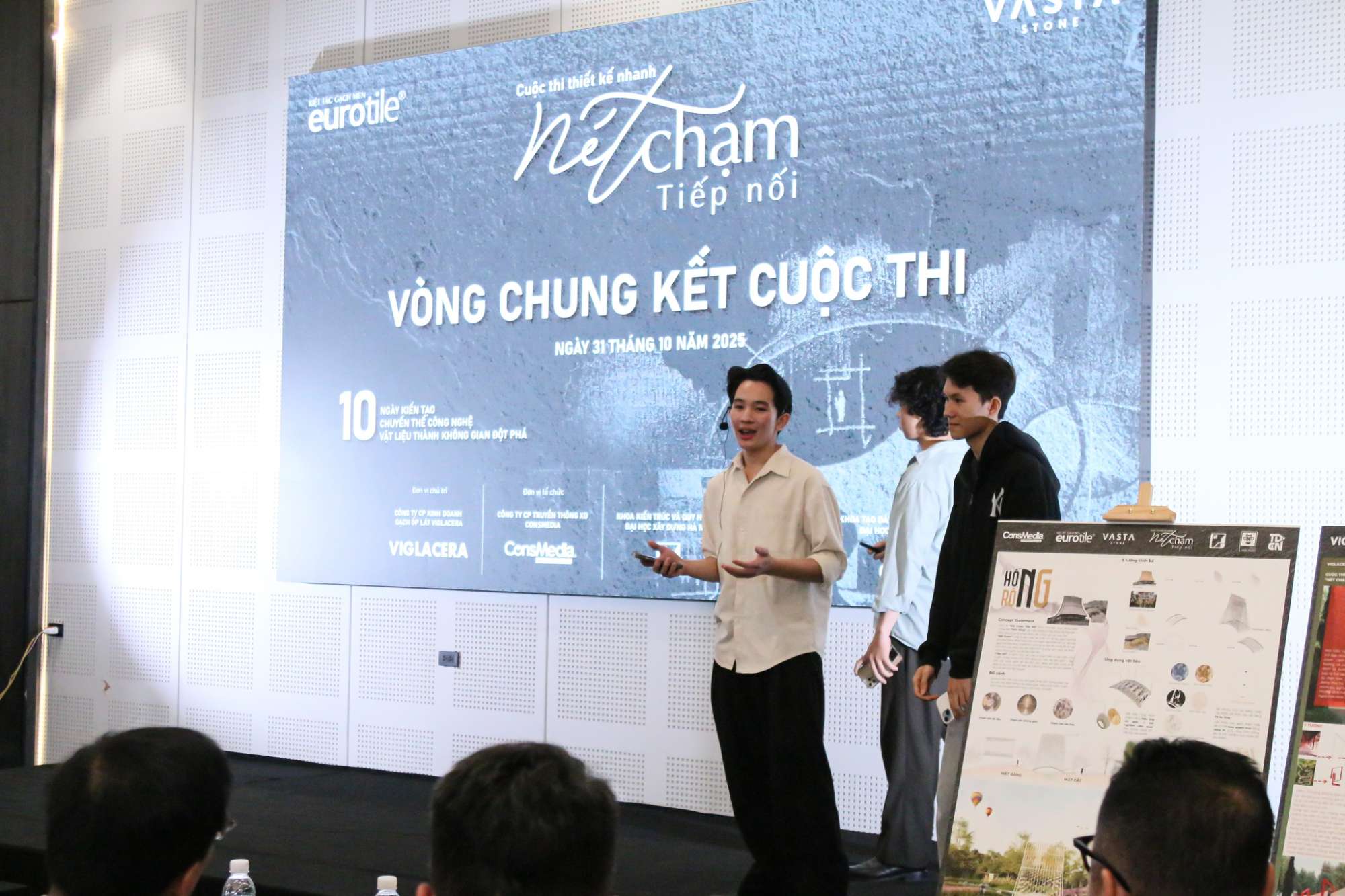 CHÂN DUNG QUÁN QUÂN VÀ CÁC TÁC GIẢ XUẤT SẮC CỦA CUỘC THI THIẾT KẾ “NÉT CHẠM TIẾP NỐI 2025”