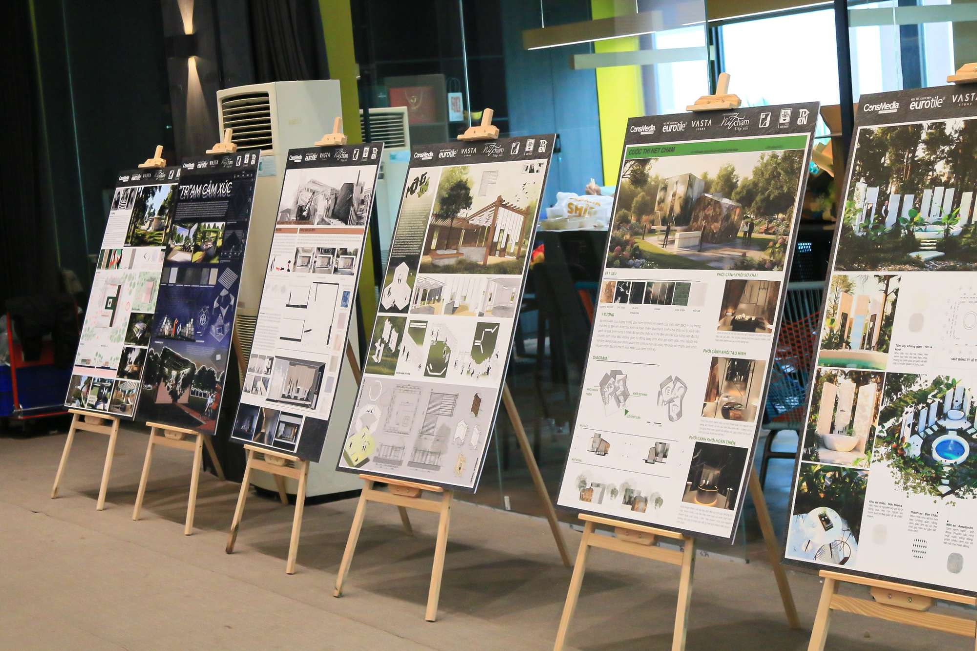 CHÂN DUNG QUÁN QUÂN VÀ CÁC TÁC GIẢ XUẤT SẮC CỦA CUỘC THI THIẾT KẾ “NÉT CHẠM TIẾP NỐI 2025”