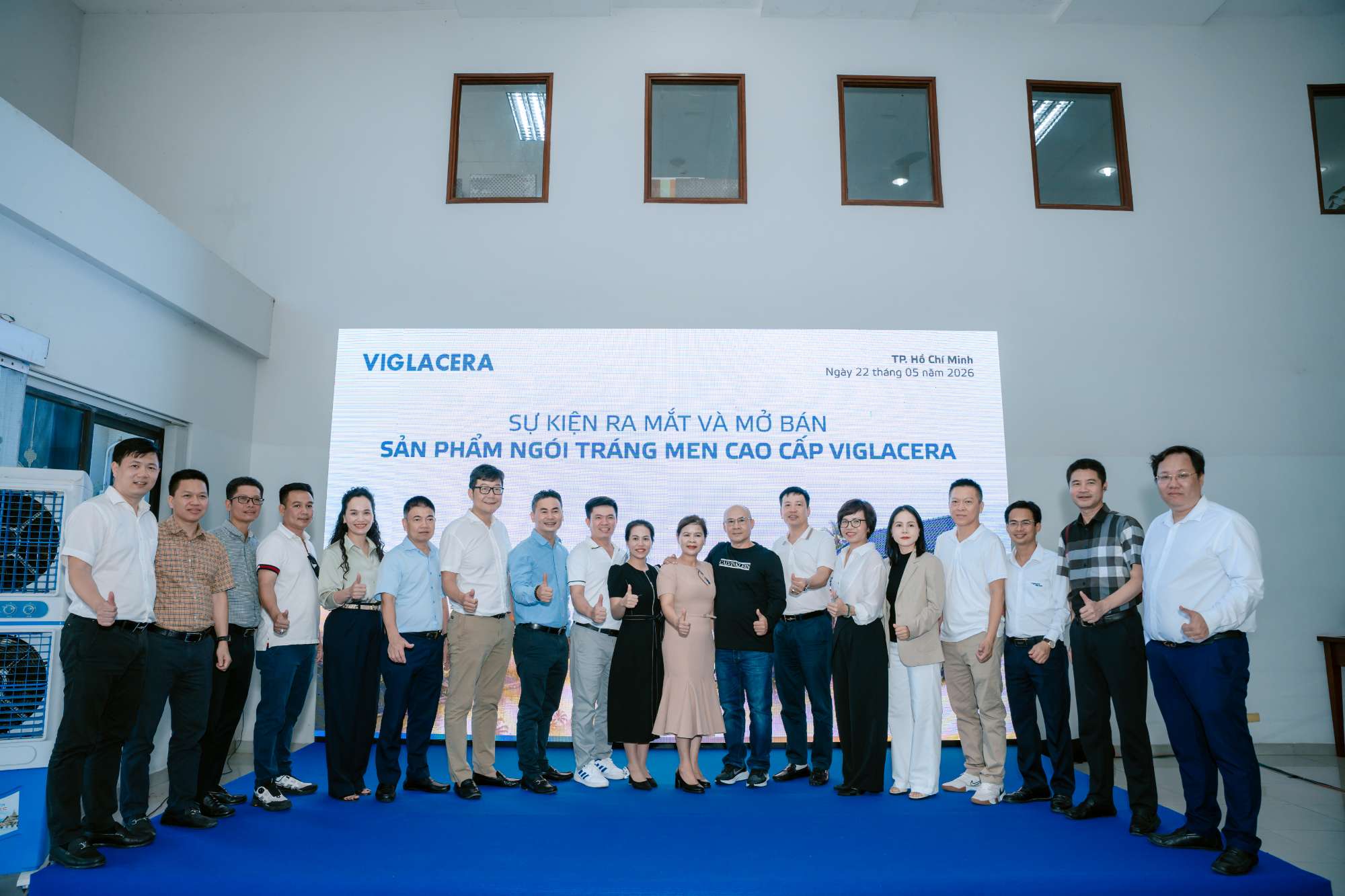 VIGLACERA TIÊN SƠN RA MẮT DÒNG SẢN PHẨM NGÓI TRÁNG MEN CAO CẤP