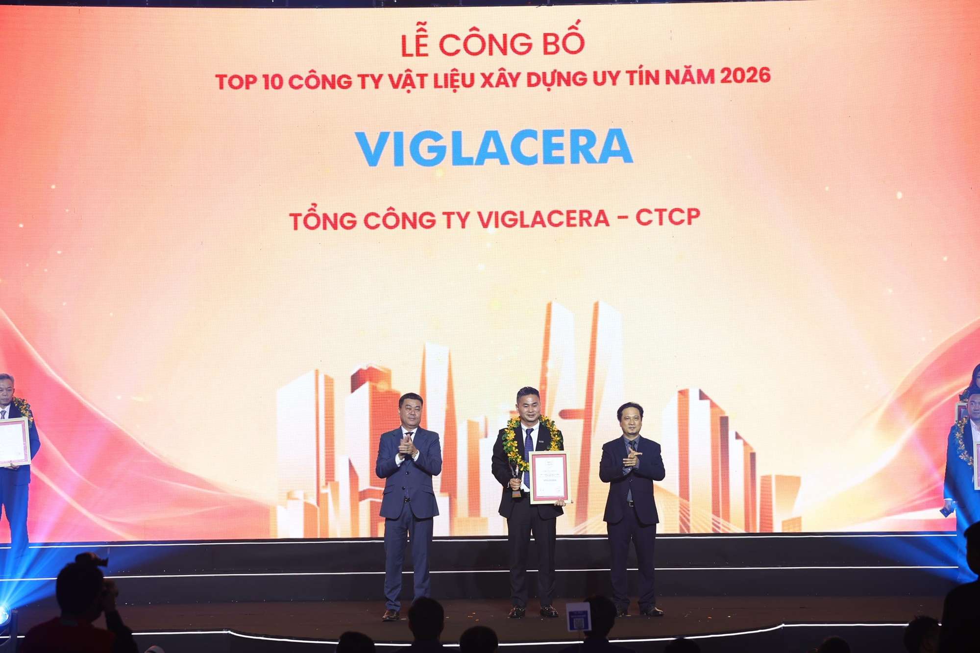 VIGLACERA KHẲNG ĐỊNH VỊ THẾ NHÀ SẢN XUẤT VẬT LIỆU XÂY DỰNG DẪN ĐẦU